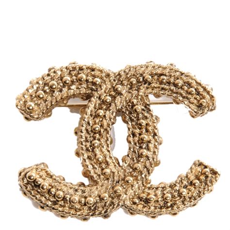 broş chanel|Chanel brooches.